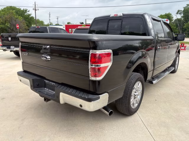 2011 Ford F-150 XLT - Photo 9