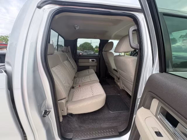 2009 Ford F-150 Lariat - Photo 12